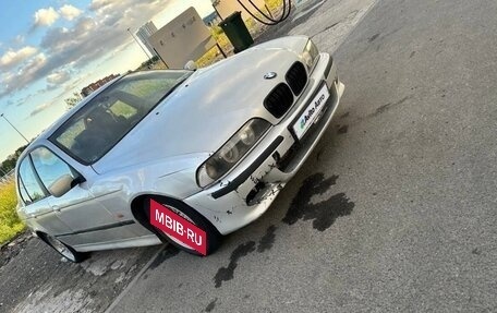 BMW 5 серия, 2000 год, 650 000 рублей, 5 фотография