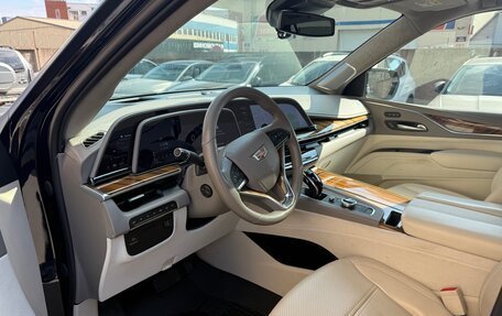 Cadillac Escalade V, 2021 год, 13 500 000 рублей, 8 фотография
