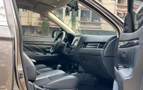 Mitsubishi Outlander III рестайлинг 3, 2021 год, 2 114 578 рублей, 19 фотография