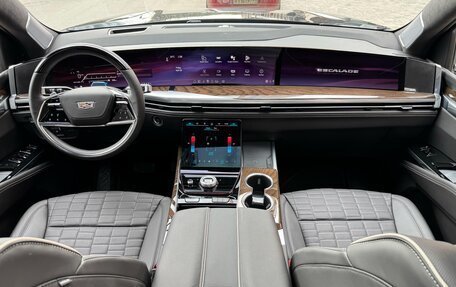 Cadillac Escalade V, 2025 год, 26 200 000 рублей, 12 фотография