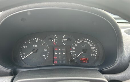 Renault Clio III, 2001 год, 165 000 рублей, 2 фотография
