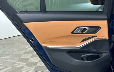 BMW 3 серия, 2021 год, 3 599 000 рублей, 10 фотография