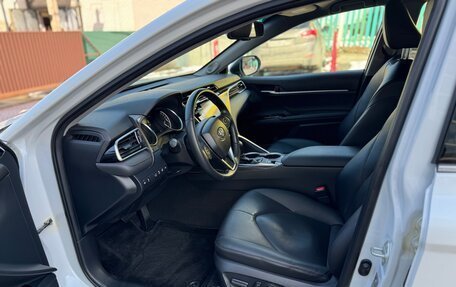 Toyota Camry, 2019 год, 2 999 000 рублей, 22 фотография