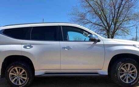 Mitsubishi Pajero Sport III рестайлинг, 2019 год, 2 799 000 рублей, 7 фотография