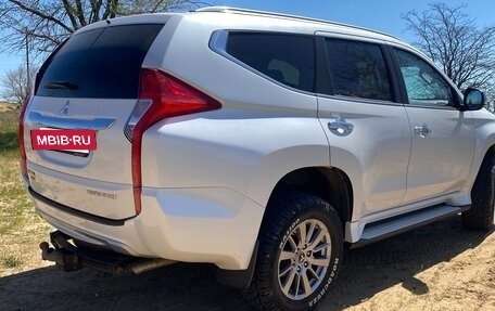 Mitsubishi Pajero Sport III рестайлинг, 2019 год, 2 799 000 рублей, 6 фотография