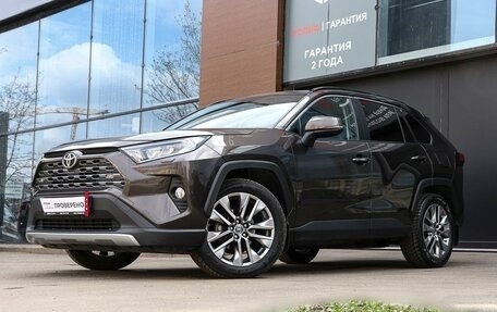 Toyota RAV4, 2020 год, 3 340 000 рублей, 23 фотография