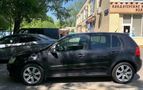 Volkswagen Golf V, 2006 год, 405 000 рублей, 2 фотография