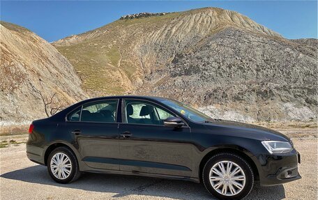 Volkswagen Jetta VI, 2012 год, 1 150 000 рублей, 4 фотография