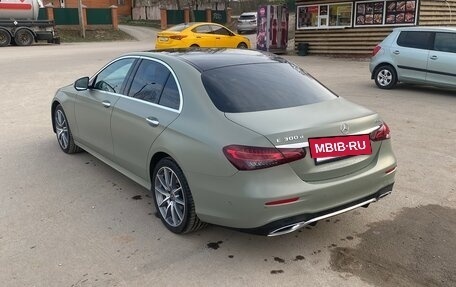 Mercedes-Benz E-Класс, 2022 год, 5 250 000 рублей, 8 фотография