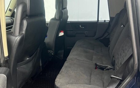 Land Rover Discovery III, 2004 год, 900 000 рублей, 11 фотография