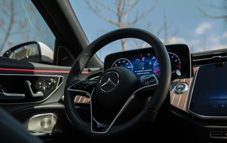 Mercedes-Benz E-Класс, 2024 год, 8 750 000 рублей, 24 фотография