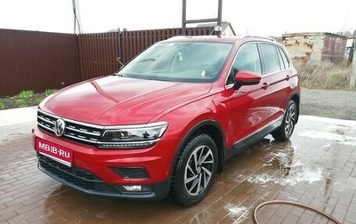 Volkswagen Tiguan II, 2018 год, 3 370 000 рублей, 1 фотография