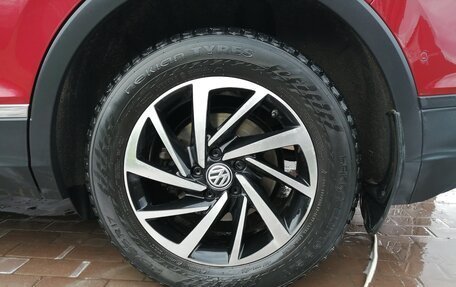 Volkswagen Tiguan II, 2018 год, 3 370 000 рублей, 6 фотография