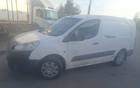 Peugeot Partner II рестайлинг 2, 2011 год, 375 000 рублей, 2 фотография