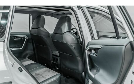 Toyota RAV4, 2025 год, 5 100 000 рублей, 10 фотография