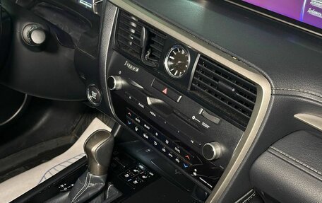 Lexus RX IV рестайлинг, 2018 год, 5 199 000 рублей, 14 фотография