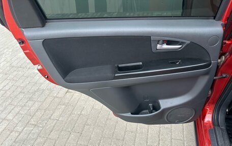 Suzuki SX4 II рестайлинг, 2010 год, 700 000 рублей, 18 фотография