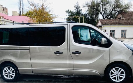 Opel Vivaro B, 2016 год, 2 600 000 рублей, 7 фотография