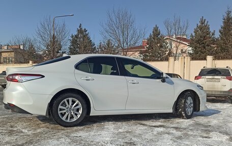 Toyota Camry, 2021 год, 3 150 000 рублей, 7 фотография
