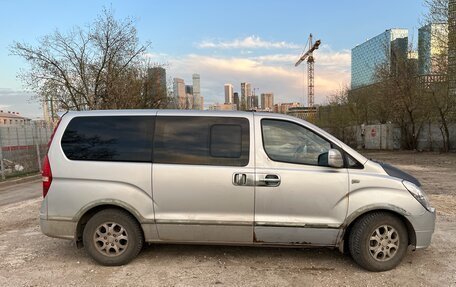 Hyundai Grand Starex Grand Starex I рестайлинг 2, 2009 год, 820 000 рублей, 3 фотография