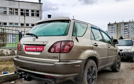 Lexus RX IV рестайлинг, 1999 год, 870 000 рублей, 6 фотография