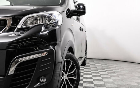 Peugeot Traveller I, 2022 год, 4 550 000 рублей, 17 фотография