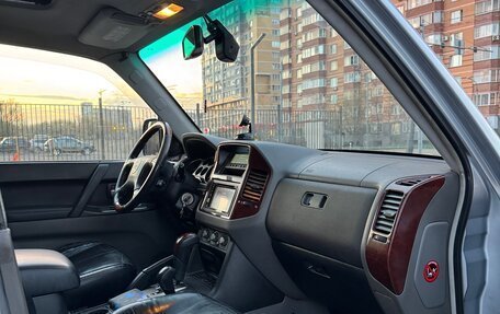 Mitsubishi Pajero III рестайлинг, 2004 год, 1 200 000 рублей, 13 фотография