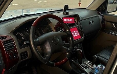 Mitsubishi Pajero III рестайлинг, 2004 год, 1 200 000 рублей, 8 фотография