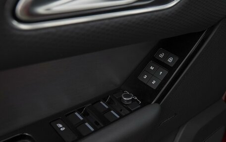 Land Rover Range Rover Velar I, 2021 год, 7 230 000 рублей, 16 фотография
