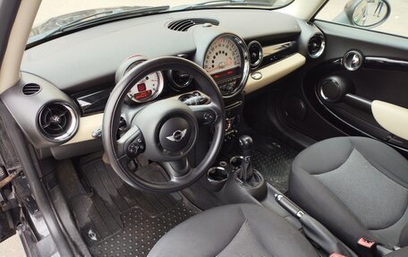 MINI Hatch, 2013 год, 1 325 000 рублей, 15 фотография
