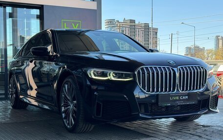BMW 7 серия, 2019 год, 6 350 000 рублей, 4 фотография