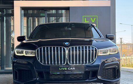 BMW 7 серия, 2019 год, 6 350 000 рублей, 3 фотография