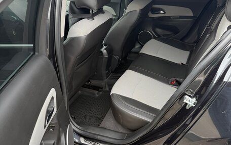 Chevrolet Cruze II, 2012 год, 800 000 рублей, 10 фотография