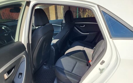 Hyundai i30 II рестайлинг, 2014 год, 1 400 000 рублей, 11 фотография