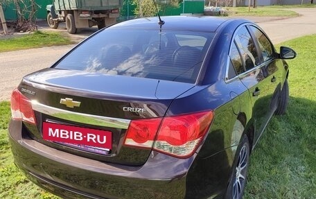 Chevrolet Cruze II, 2014 год, 943 000 рублей, 3 фотография