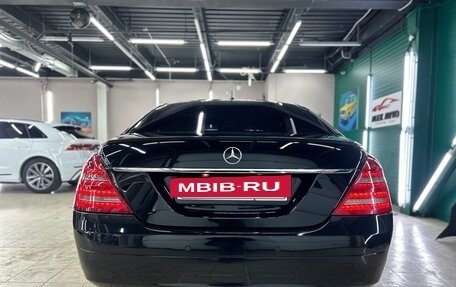 Mercedes-Benz S-Класс, 2005 год, 1 200 000 рублей, 21 фотография