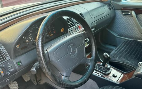 Mercedes-Benz C-Класс, 1995 год, 450 000 рублей, 7 фотография