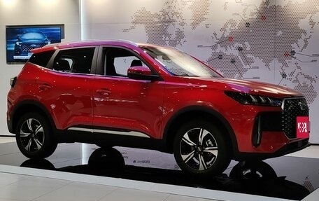 Chery Tiggo 4 I рестайлинг, 2025 год, 2 420 000 рублей, 4 фотография