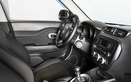 KIA Soul II рестайлинг, 2014 год, 1 081 200 рублей, 5 фотография
