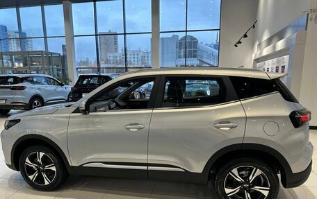Chery Tiggo 4 I рестайлинг, 2025 год, 2 290 000 рублей, 3 фотография