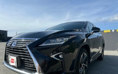Lexus RX IV рестайлинг, 2019 год, 4 300 000 рублей, 1 фотография