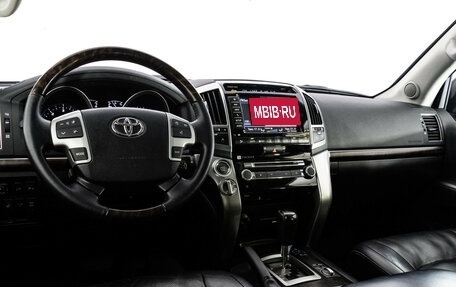 Toyota Land Cruiser 200, 2012 год, 5 149 000 рублей, 13 фотография