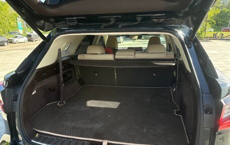 Lexus RX IV рестайлинг, 2019 год, 4 300 000 рублей, 5 фотография