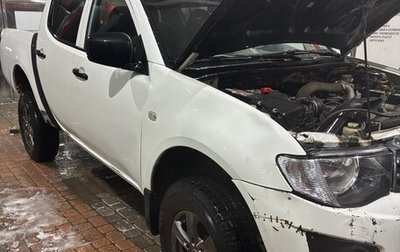 Mitsubishi L200 IV рестайлинг, 2013 год, 799 000 рублей, 1 фотография
