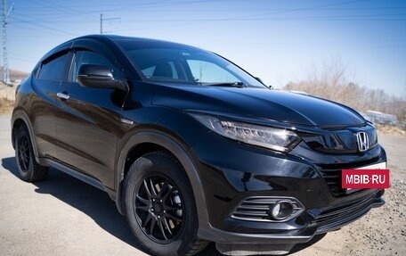 Honda Vezel, 2018 год, 1 900 000 рублей, 20 фотография
