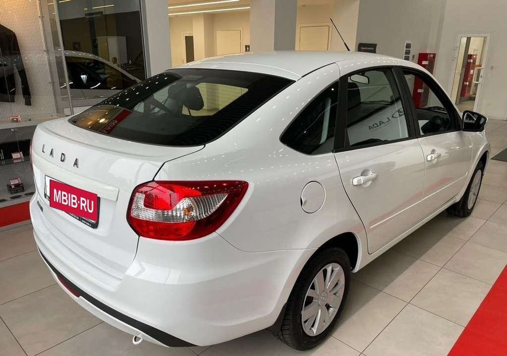 ВАЗ (LADA) Granta, 2024 год, 932 000 рублей, 6 фотография