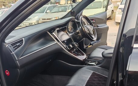 Toyota Harrier, 2015 год, 2 600 000 рублей, 7 фотография