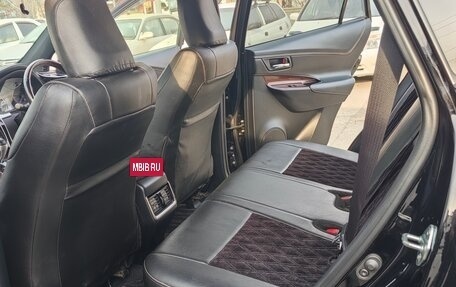 Toyota Harrier, 2015 год, 2 600 000 рублей, 9 фотография