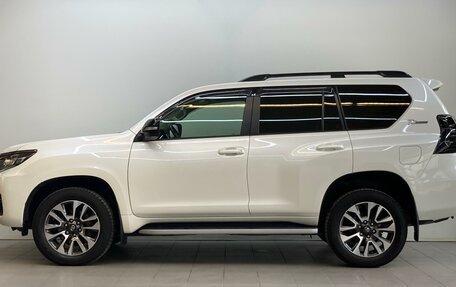 Toyota Land Cruiser Prado 150 рестайлинг 2, 2021 год, 6 500 000 рублей, 9 фотография