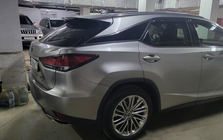 Lexus RX IV рестайлинг, 2020 год, 5 950 000 рублей, 3 фотография